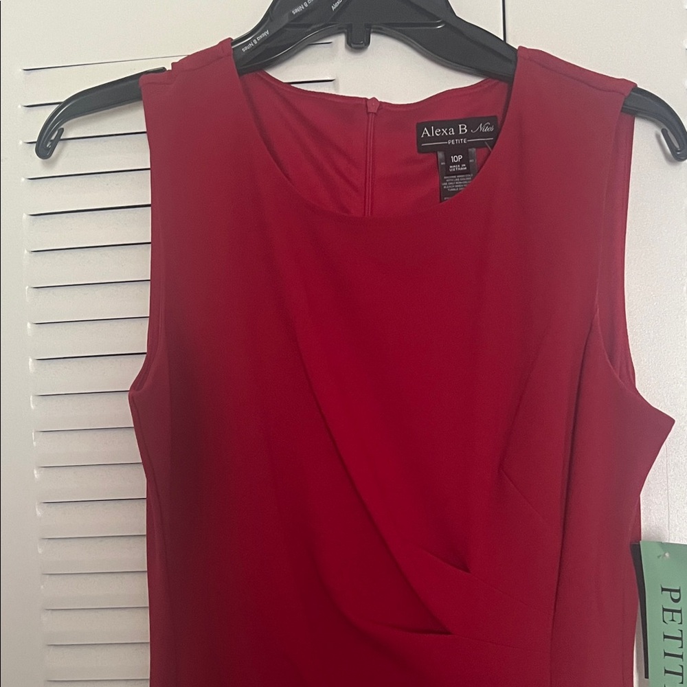 Red Sleeveless Dress
